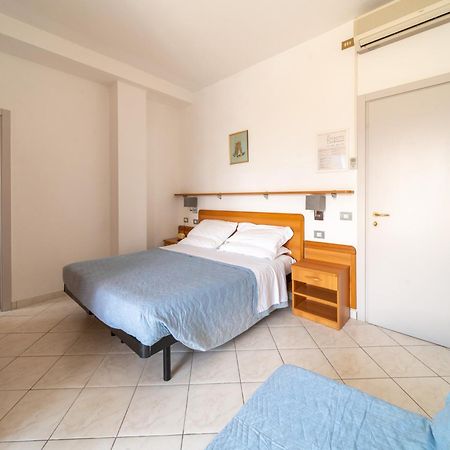Hotel Casadei Fano Extérieur photo