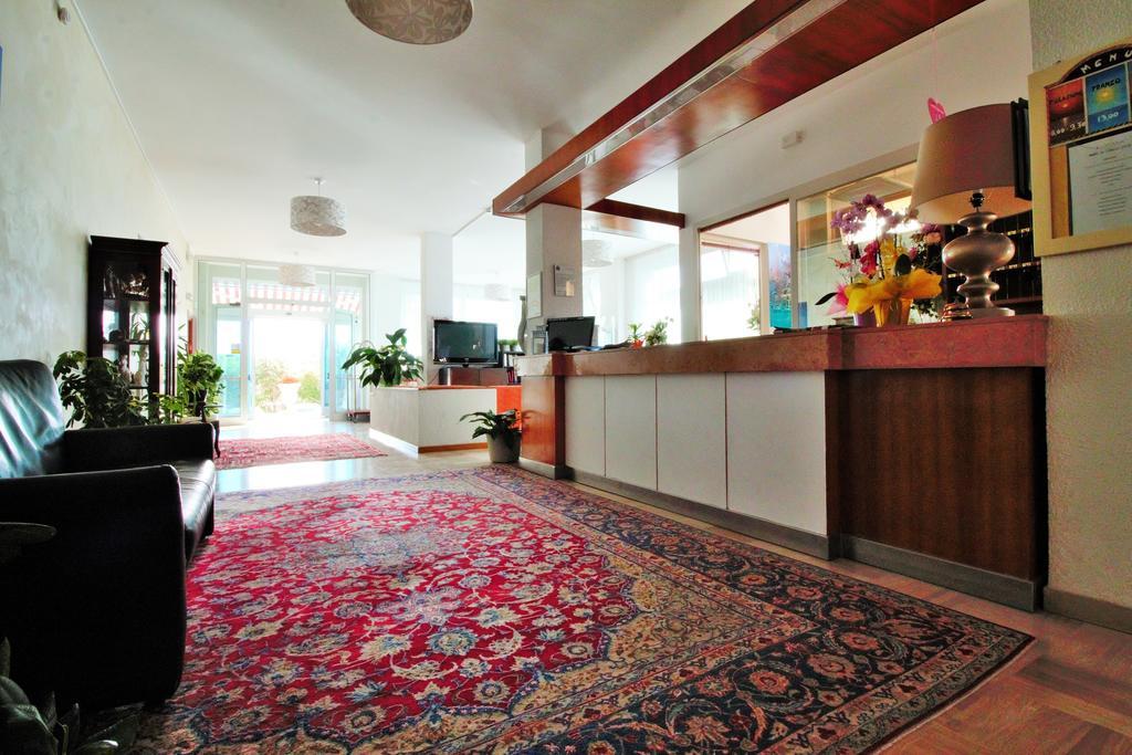 Hotel Casadei Fano Extérieur photo