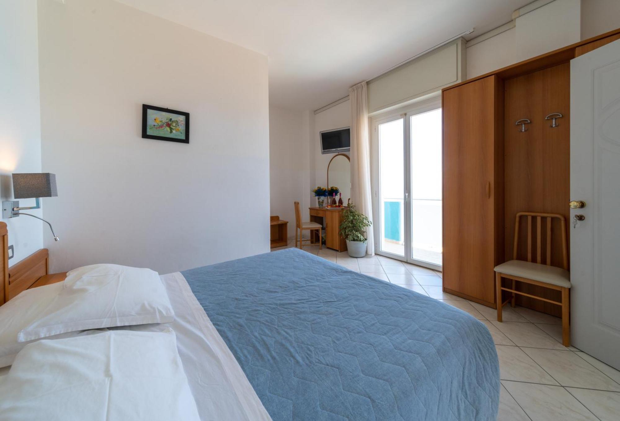 Hotel Casadei Fano Extérieur photo