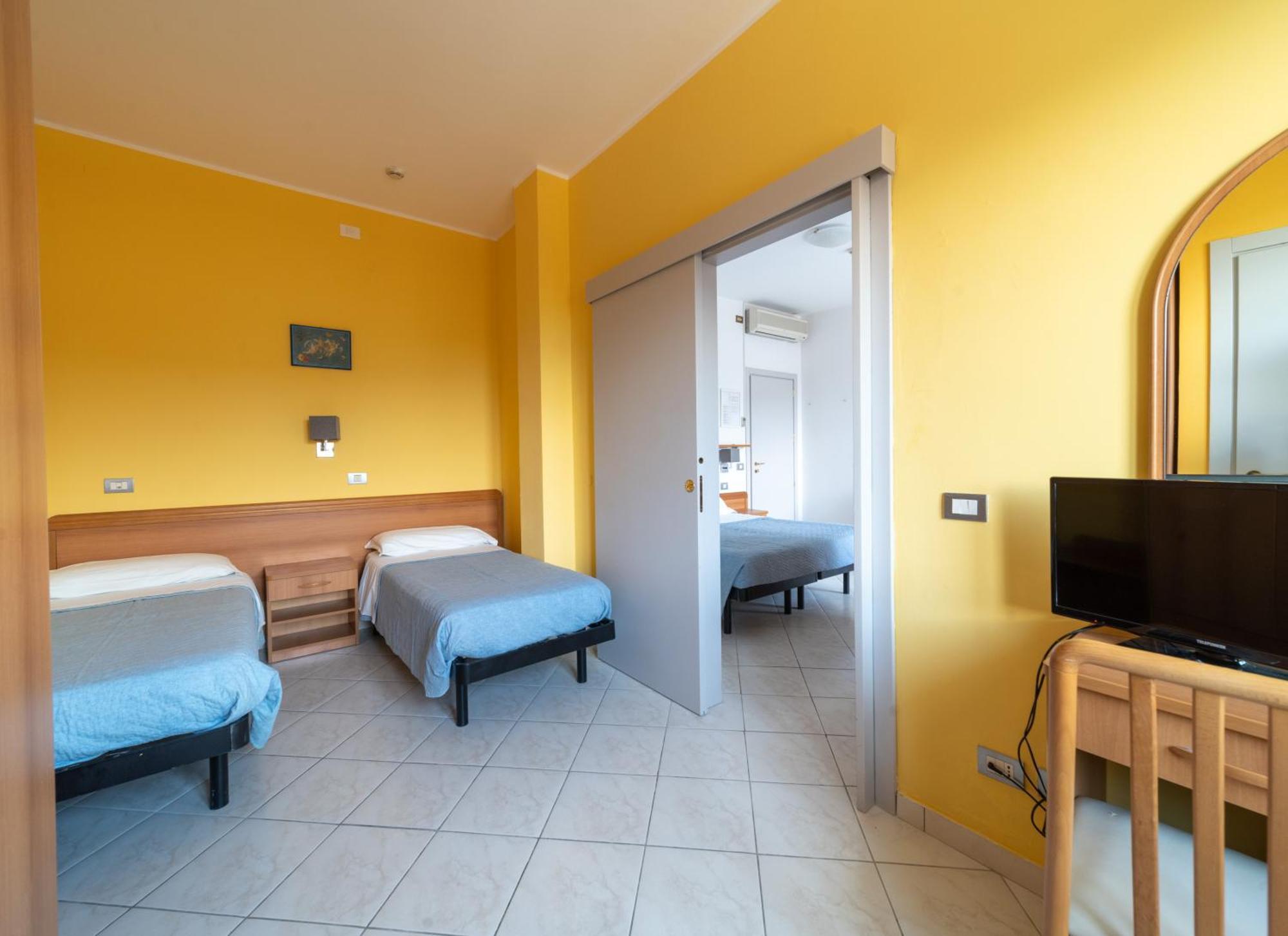 Hotel Casadei Fano Extérieur photo