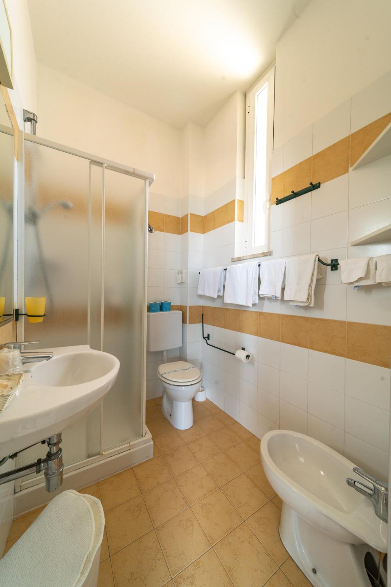 Hotel Casadei Fano Extérieur photo